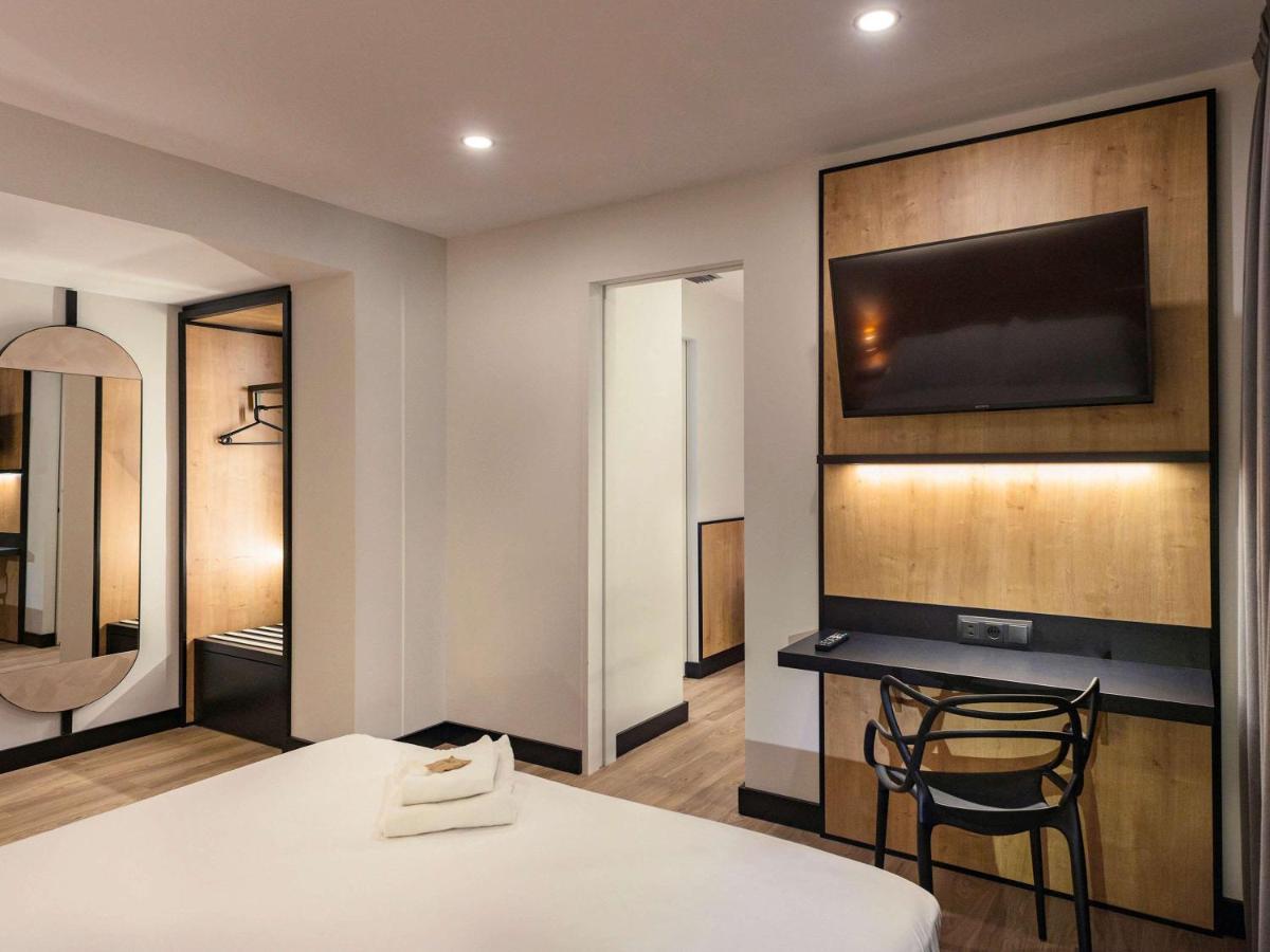 Ibis Styles Figueres Ronda Otel Dış mekan fotoğraf