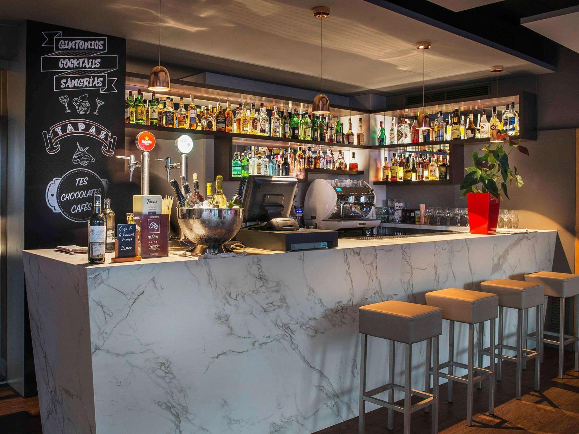 Ibis Styles Figueres Ronda Otel Dış mekan fotoğraf